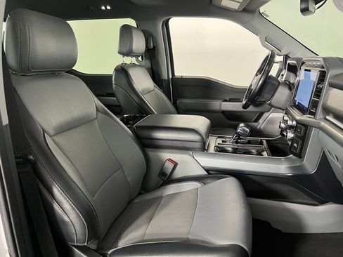 Used 2023 Ford F150 Lariat image 32