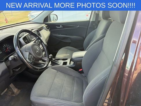 Used 2016 Kia Sorento AWD w/ LX Convenience Package image 16