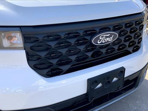 Used 2025 Ford Maverick XLT w/ Equipment Group 302A image 32