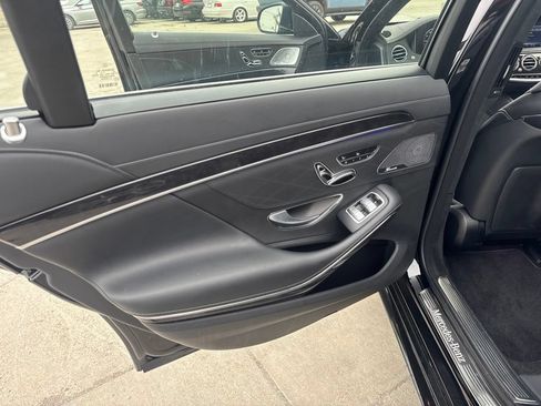 Used 2020 Mercedes-Benz S 560 Sedan image 12