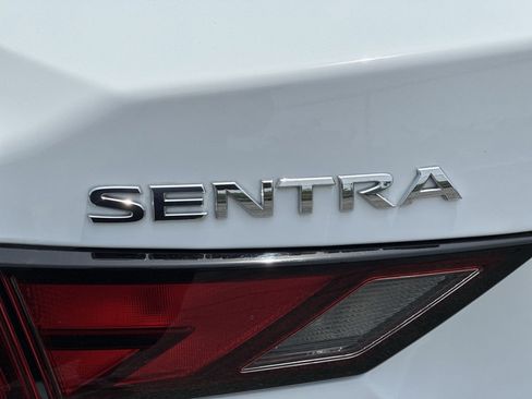 Used 2024 Nissan Sentra SV FWD image 46