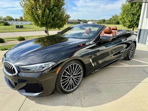 Used 2020 BMW 840i Convertible w/ M Sport Package image 3