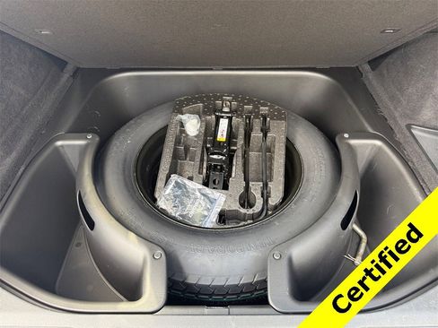 Certified 2021 Jeep Grand Cherokee Laredo image 30