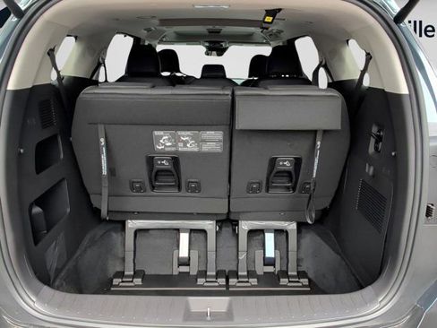New 2026 Kia Carnival SX FWD image 13