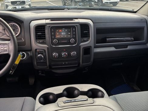 Used 2018 RAM 1500 Express image 15