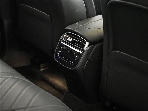 Used 2023 Mercedes-Benz EQE 500 4MATIC SUV image 19