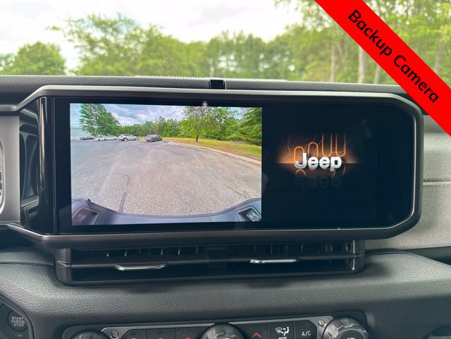 New 2026 Jeep Gladiator Sport AWD/4WD image 11