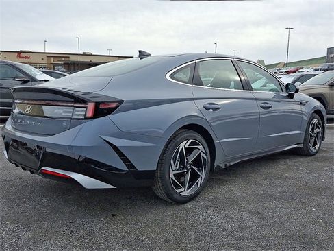 New 2026 Hyundai Sonata SEL image 4
