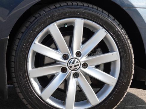 Used 2011 Volkswagen Golf TDI w/ Cold Weather Pkg FWD image 47