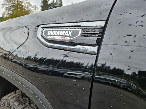 New 2026 GMC Sierra 1500 AT4 w/ AT4 Premium Package AWD/4WD image 10