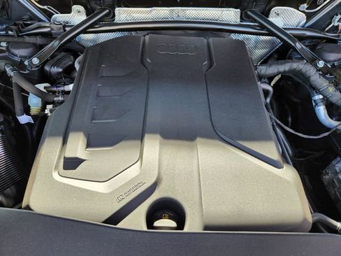 New 2025 Audi Q5 Premium image 30