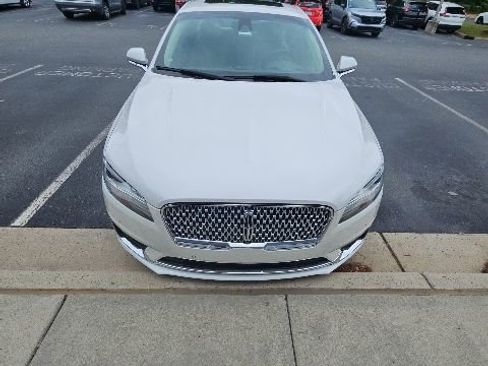 Used 2020 Lincoln MKZ Reserve w/ Elements Package FWD image 6