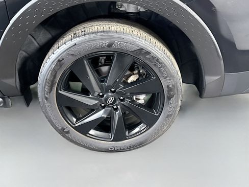 Used 2024 Hyundai Santa Cruz Night AWD/4WD image 37