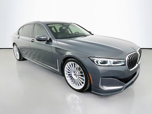 Used 2021 BMW ALPINA B7 xDrive AWD/4WD image 3
