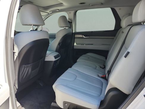 Used 2025 Hyundai Palisade SEL FWD image 17