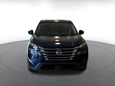 Used 2025 Nissan Rogue SV FWD image 4
