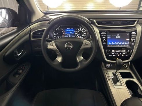 Used 2018 Nissan Murano S image 15
