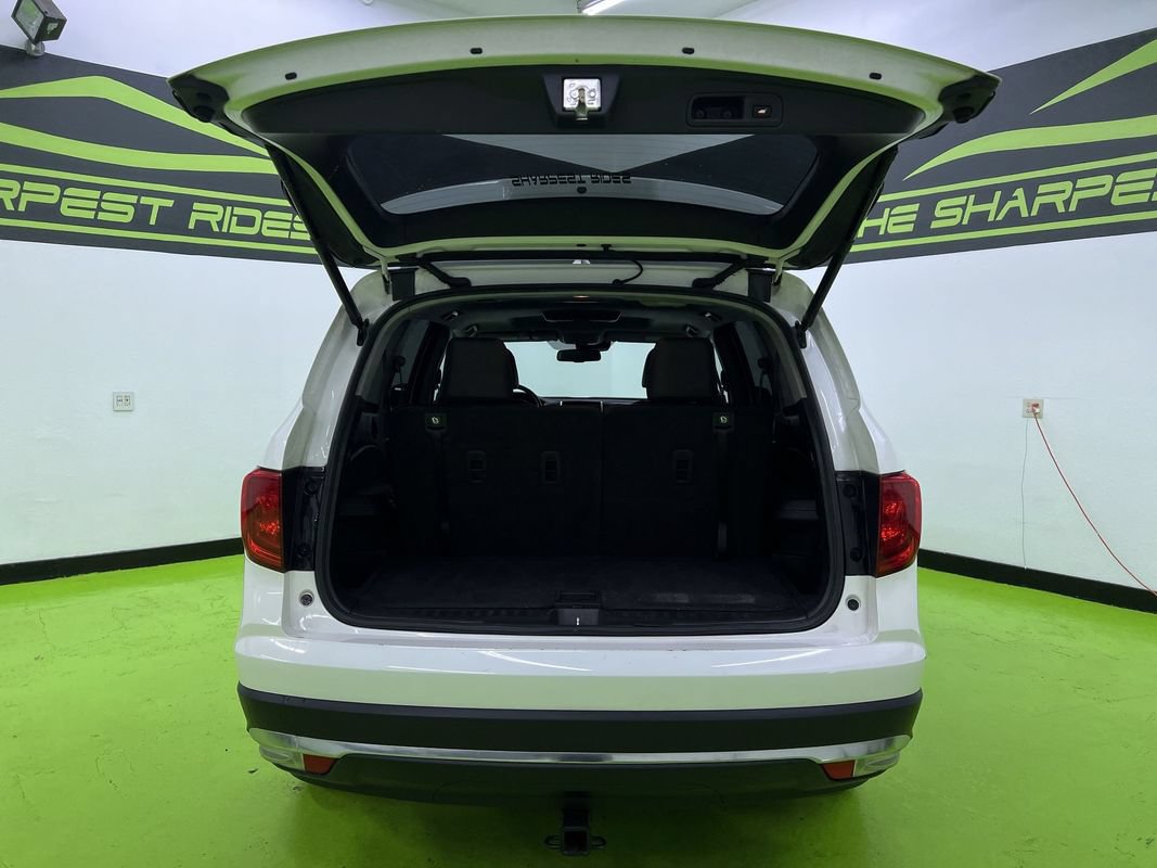 Used 2017 Honda Pilot Touring image 9