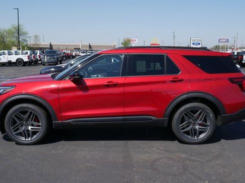 New 2026 Ford Explorer ST-Line AWD/4WD image 10