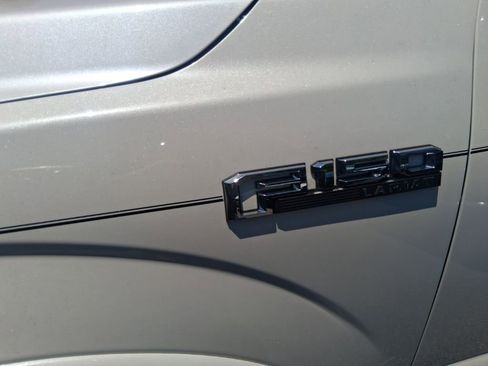 Used 2018 Ford F150 Lariat AWD/4WD image 12