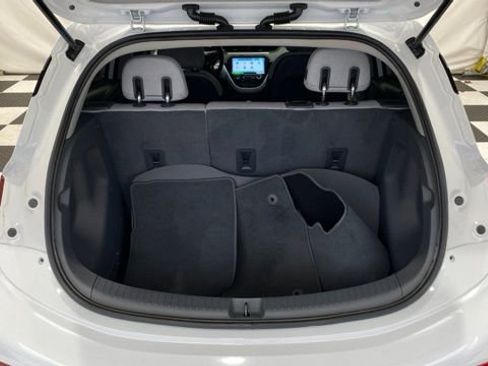 Used 2020 Chevrolet Bolt LT image 4