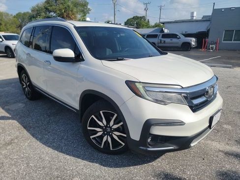 Used 2019 Honda Pilot Touring image 1