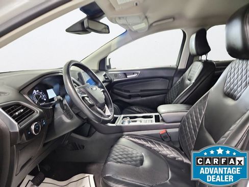Used 2024 Ford Edge Titanium w/ Equipment Group 301A AWD/4WD image 15