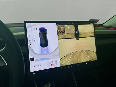 Used 2026 Tesla Model Y 2WD image 8