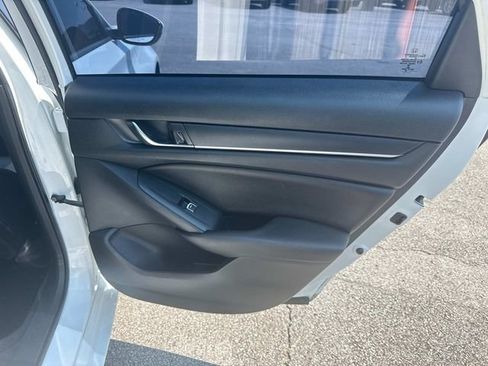Used 2020 Honda Accord Sport image 19
