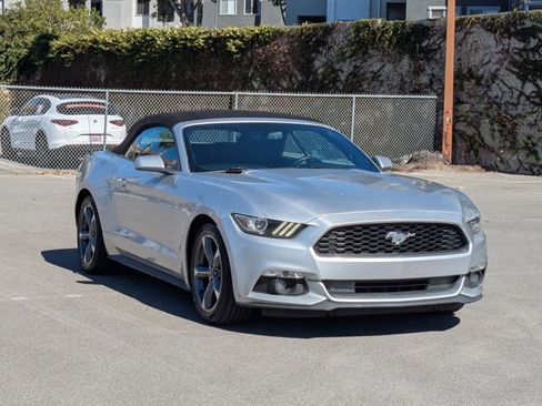Used 2015 Ford Mustang Convertible w/ Equipment Group 051A image 3
