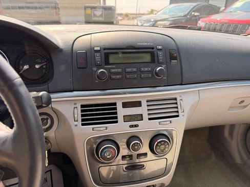 Used 2006 Hyundai Sonata GLS FWD image 12