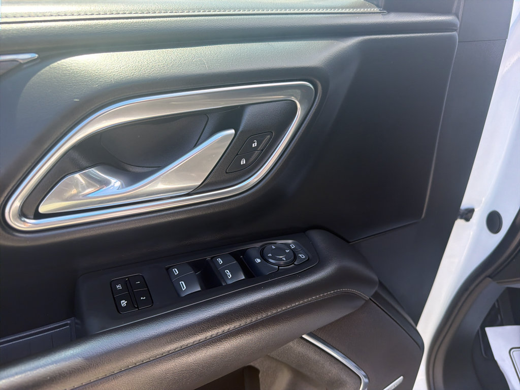 Used 2024 Chevrolet Suburban LT AWD/4WD image 16