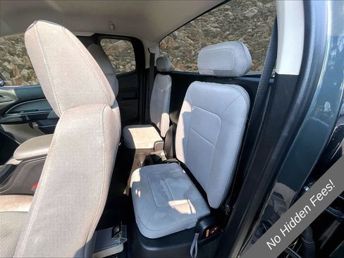 Used 2016 Chevrolet Colorado W/T w/ WT Convenience Package AWD/4WD image 22