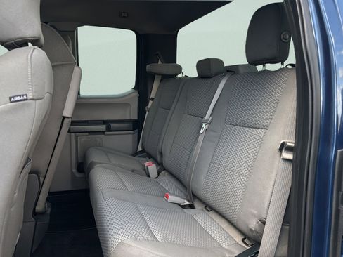 Used 2016 Ford F150 XLT AWD/4WD image 27