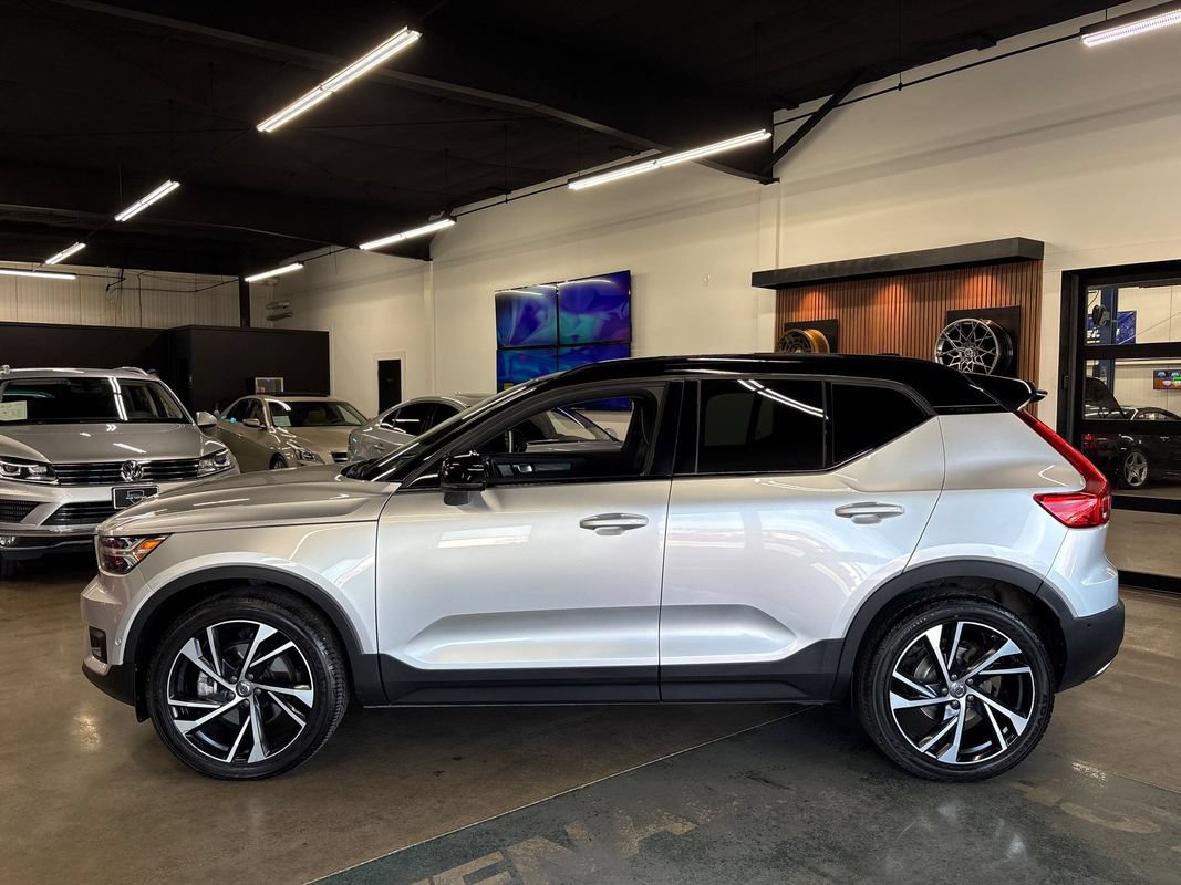 Used 2019 Volvo XC40 T5 R-Design AWD/4WD image 5