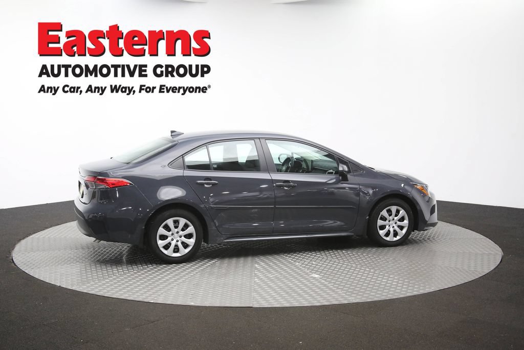 Used 2025 Toyota Corolla LE FWD image 43