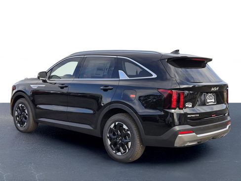 New 2026 Kia Sorento S image 11