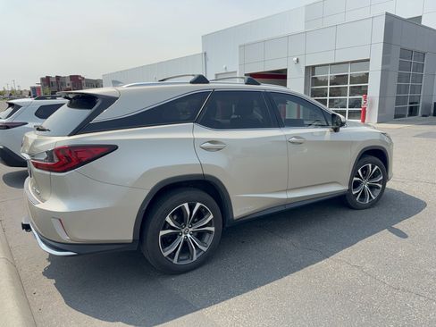 Used 2018 Lexus RX 450hL Premium w/ Premium Package AWD/4WD image 37