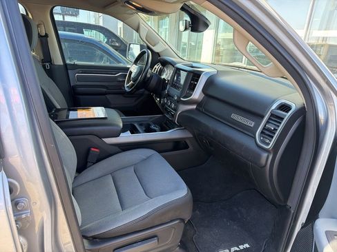 Used 2019 RAM 1500 Big Horn image 24