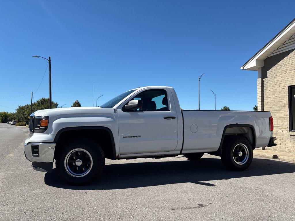 Used 2015 GMC Sierra 1500 2WD Regular Cab image 2