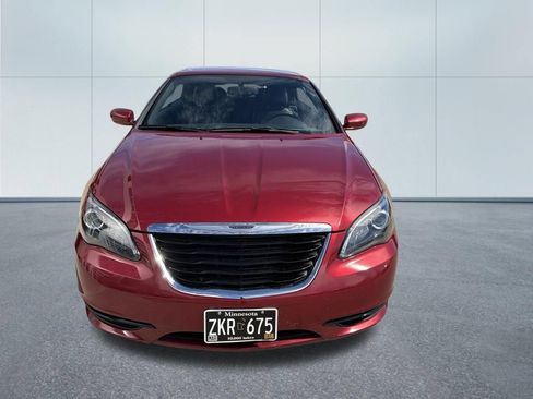 Used 2013 Chrysler 200 S FWD image 6