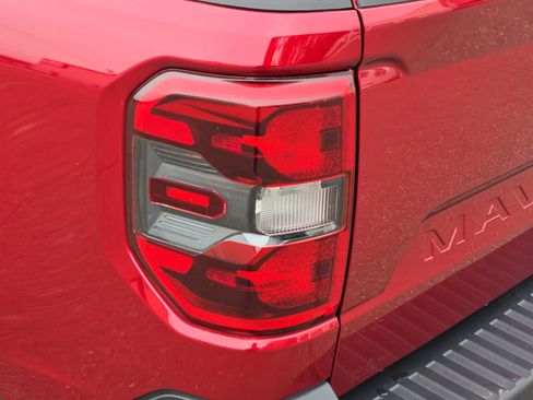 Used 2025 Ford Maverick Lariat w/ 4K Tow Package image 41