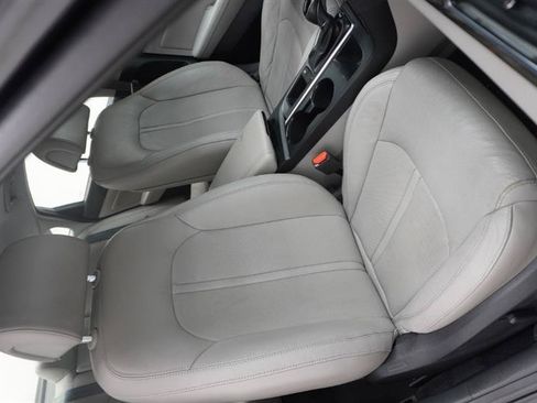 Used 2017 Hyundai Sonata Limited FWD image 9
