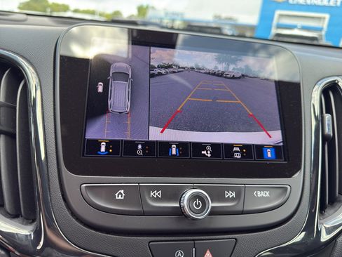 Used 2022 Chevrolet Equinox RS w/ RS Leather Package image 20