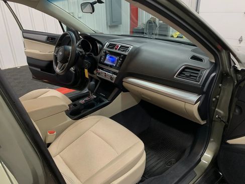 Used 2018 Subaru Outback 2.5i image 47