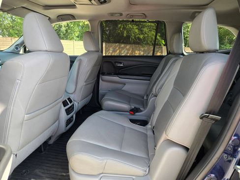 Used 2016 Honda Pilot Elite image 14