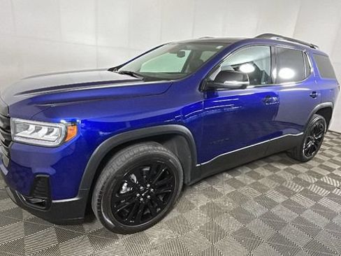Used 2023 GMC Acadia SLT w/ Elevation Edition AWD/4WD image 6