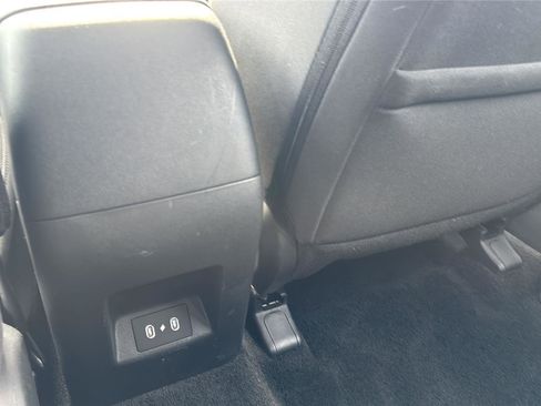 Certified 2025 Hyundai Tucson SE FWD image 23