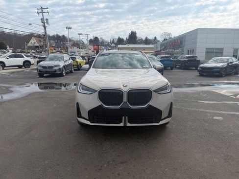 New 2026 BMW X3 xDrive30 w/ Premium Package image 2