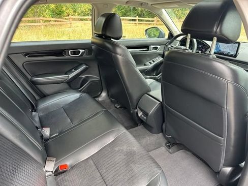 Used 2024 Honda Civic Touring image 23